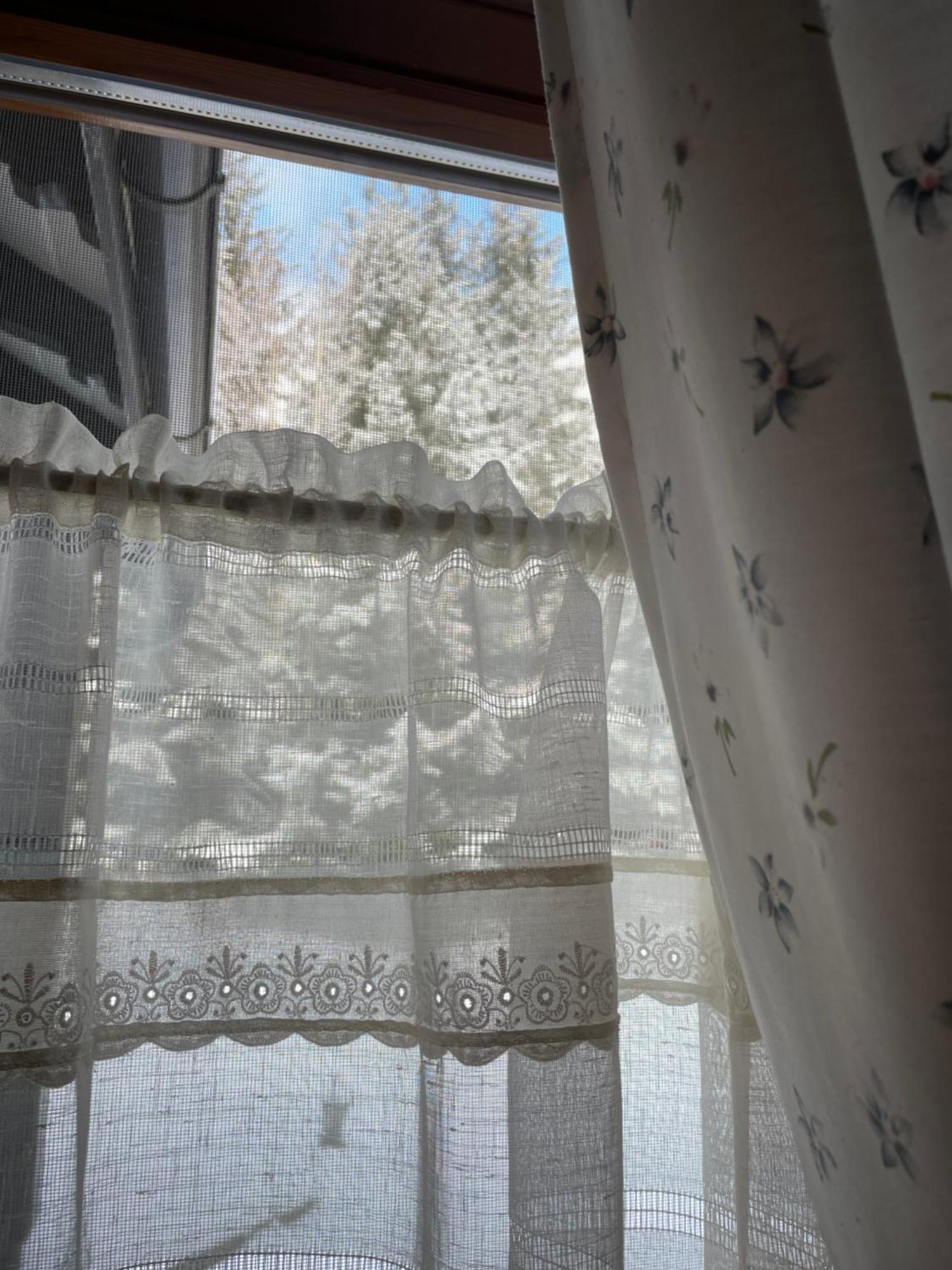 Relaxation In Guta Гута Покращене Шале Eksteriør billede